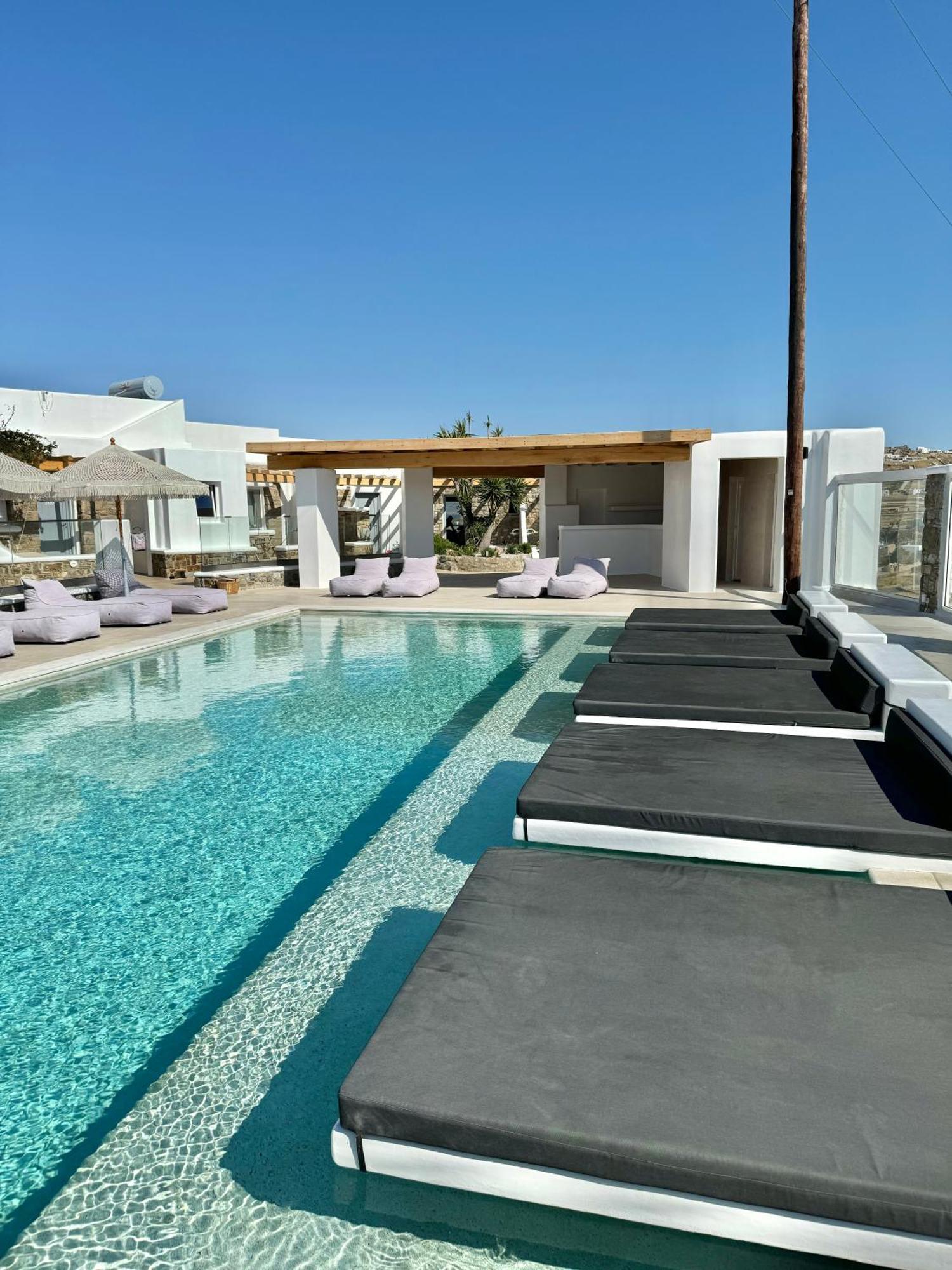 Crystal Suites Mykonos Town Экстерьер фото